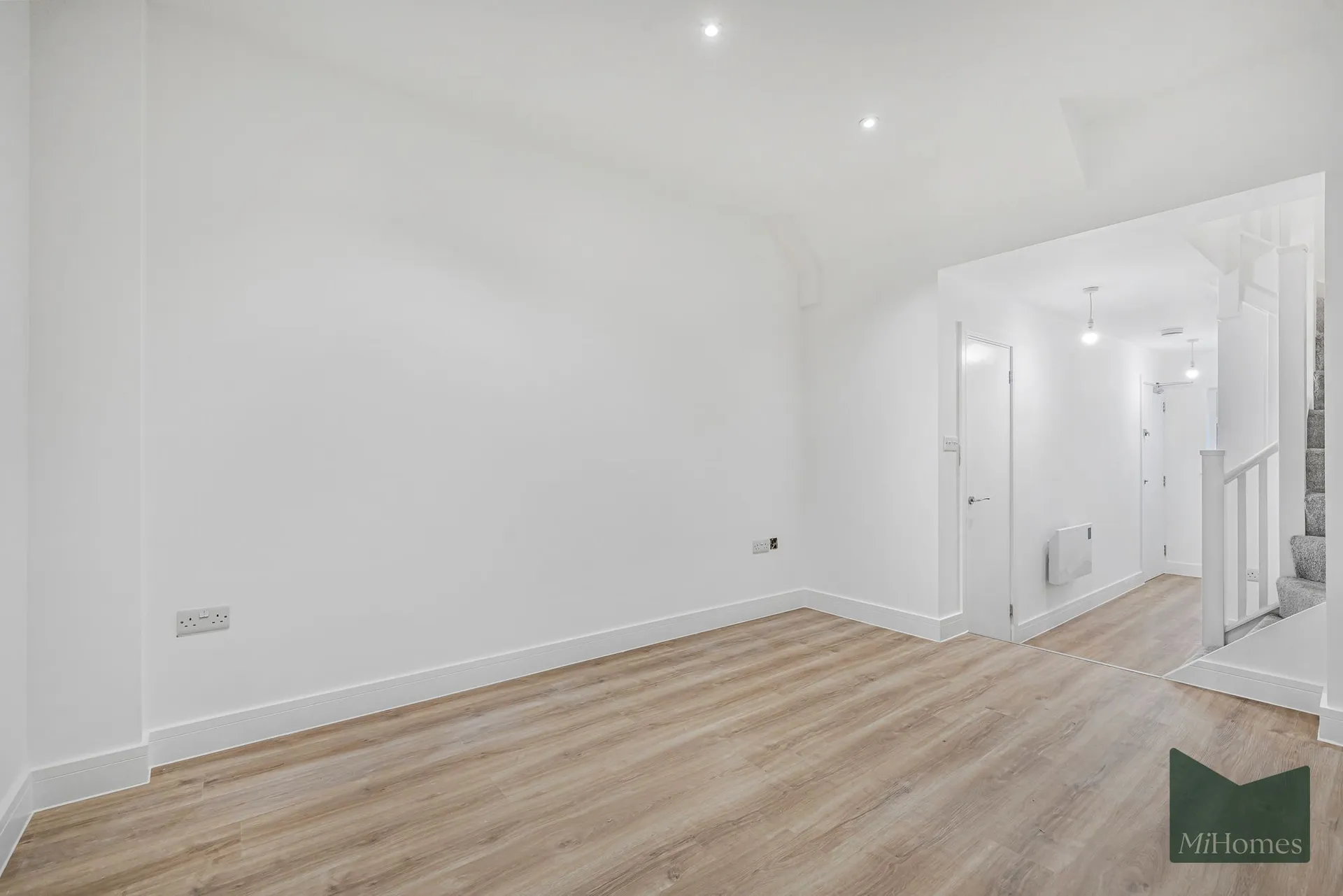 Flat Wood Street in Greater London