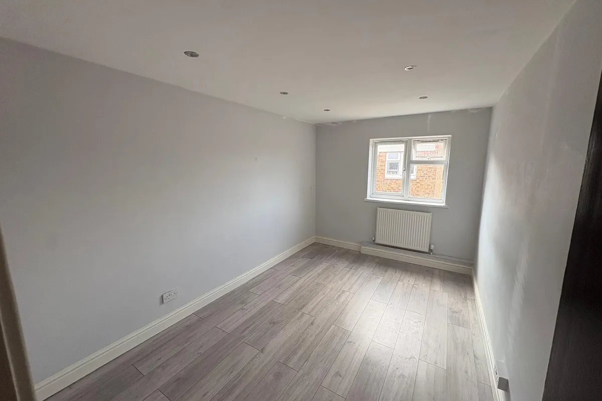 Flat Mulberry Close in Broxbourne