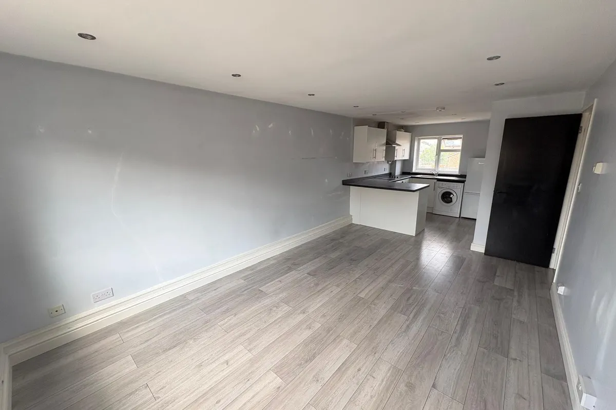 Flat Mulberry Close in Broxbourne