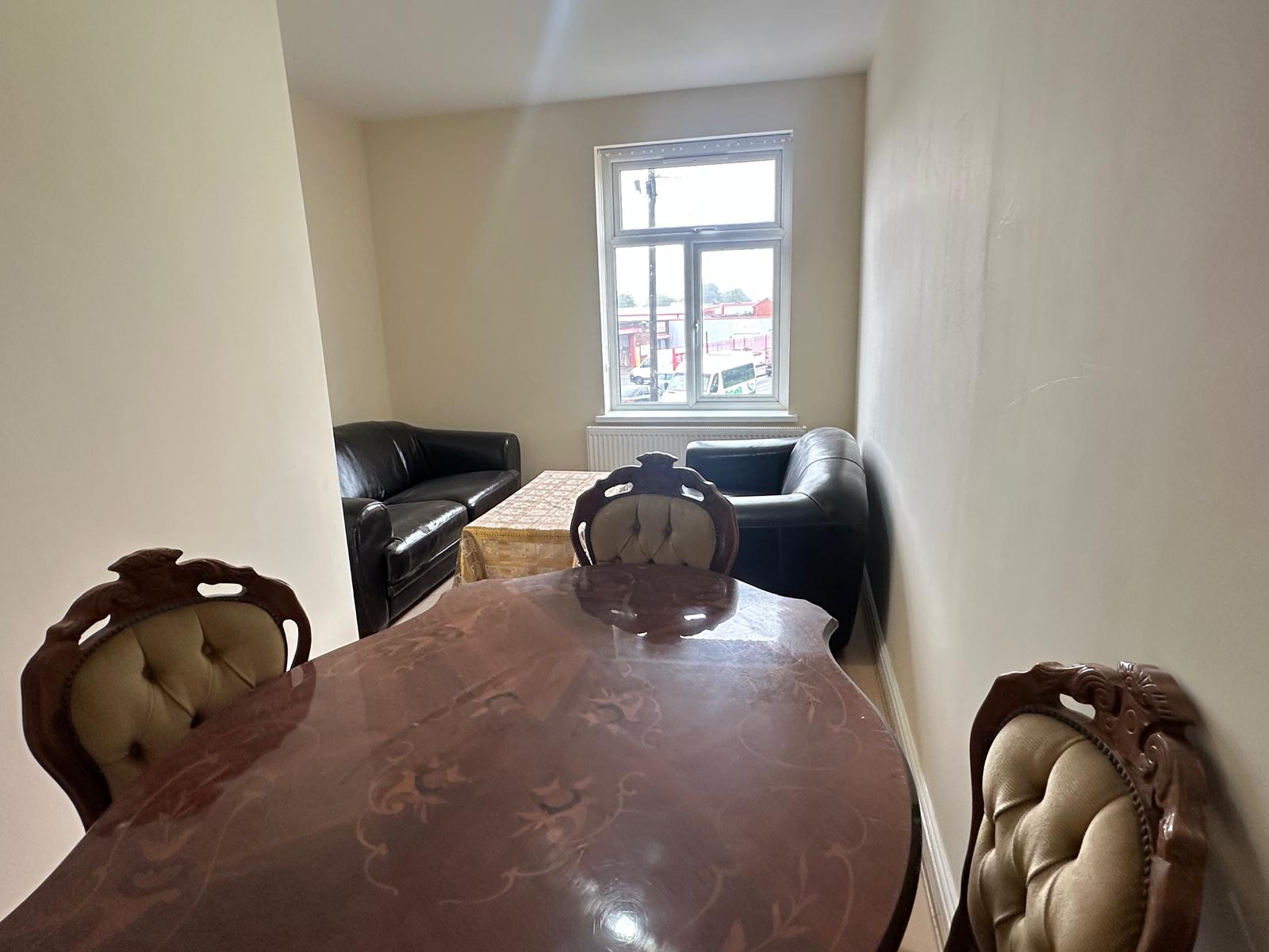 Flat Birchfield Drive in Rochdale