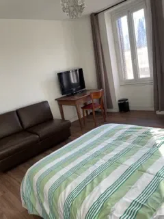 Room Rue René Chandeysson in Bourg-Saint-Andéol