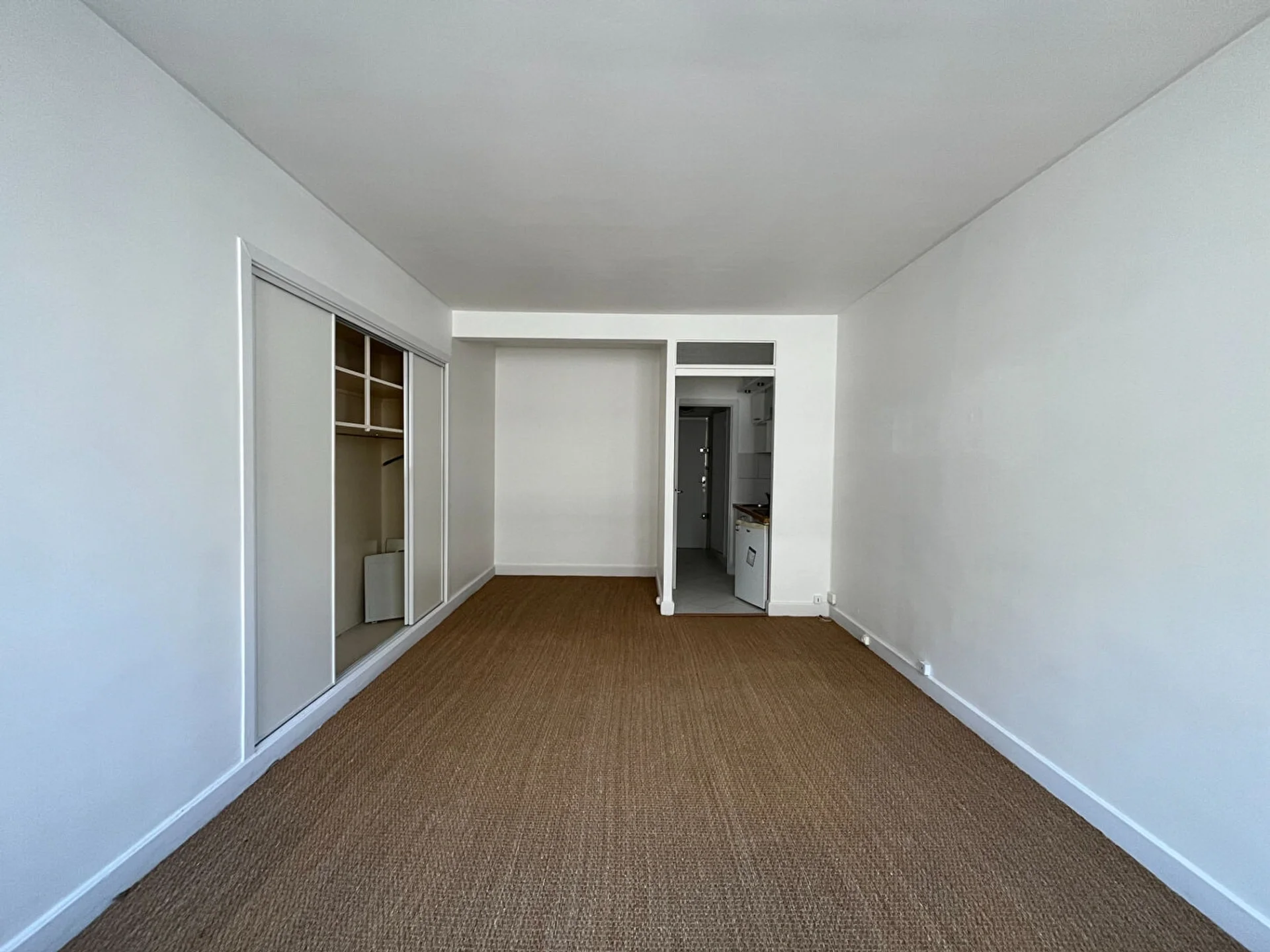 Appartement Rue Croix des Petits Champs à Paris