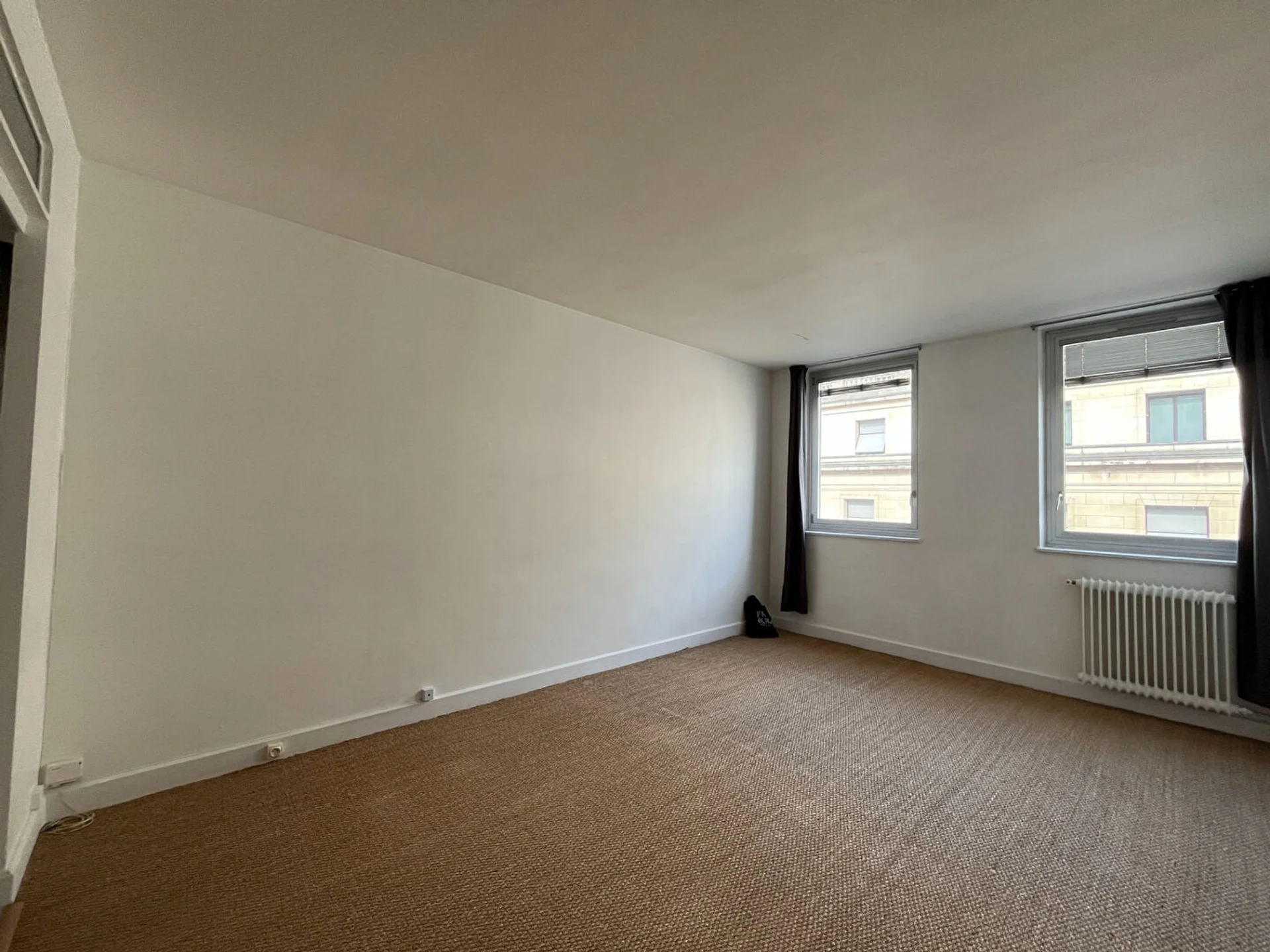 Appartement Rue Croix des Petits Champs à Paris