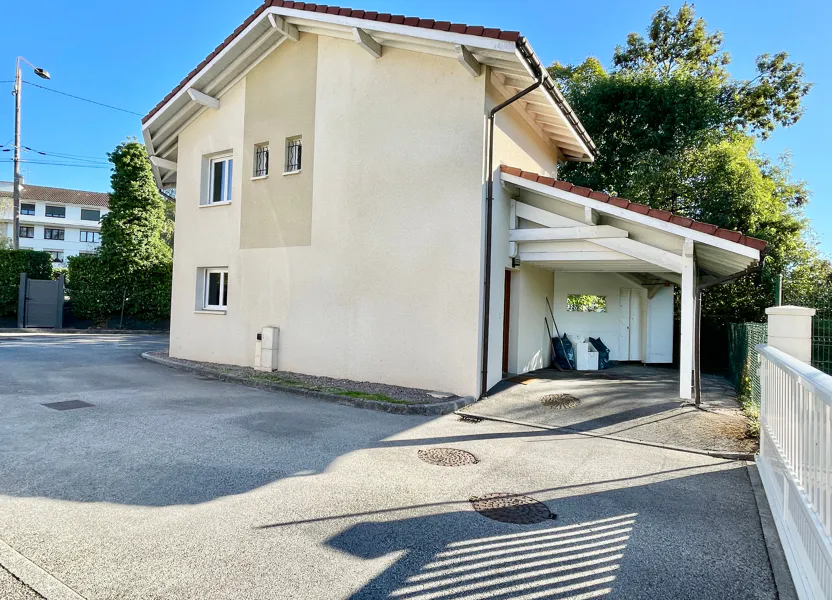 Maison Avenue de Thonon à Douvaine