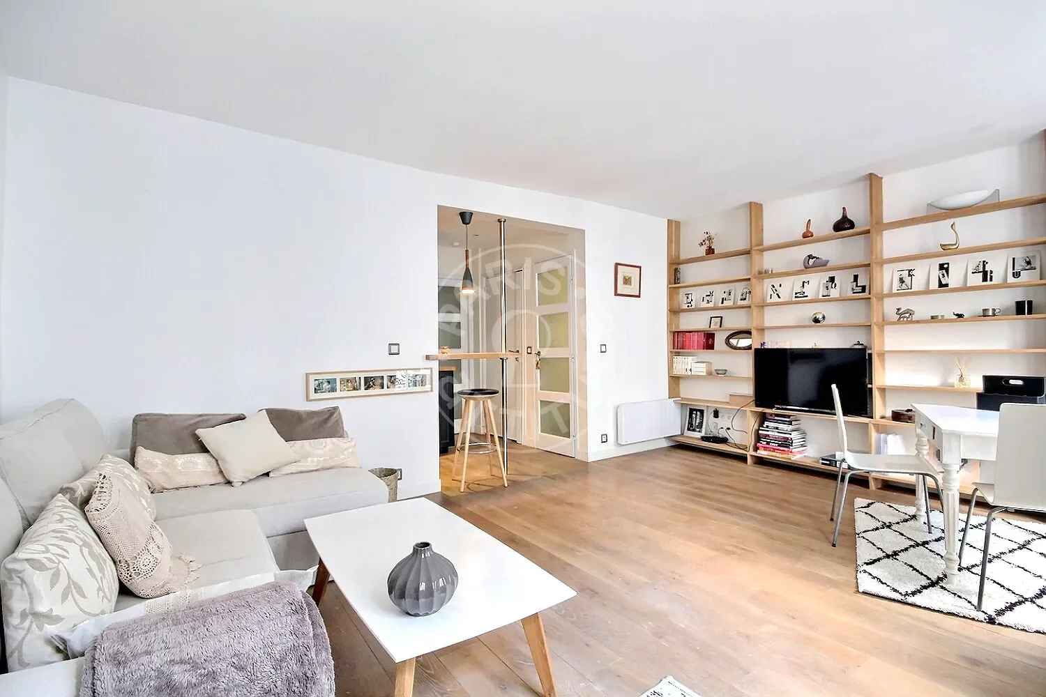 Appartement Rue Chappe à Paris