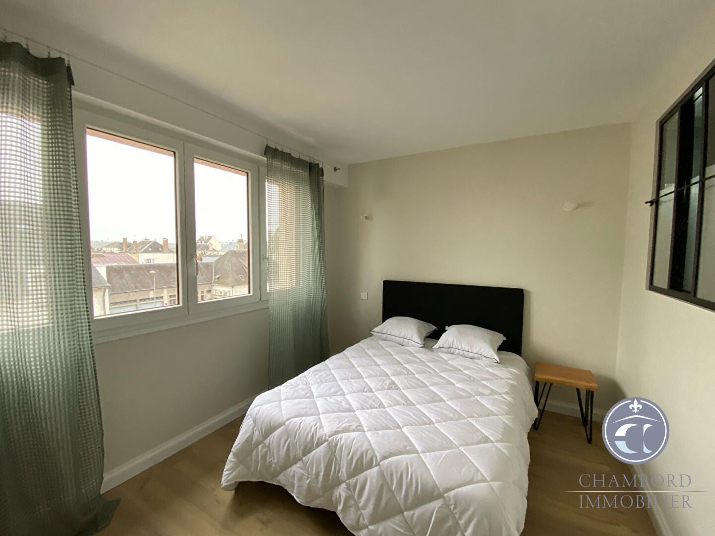 Flat Quai Aristide Briand in Blois