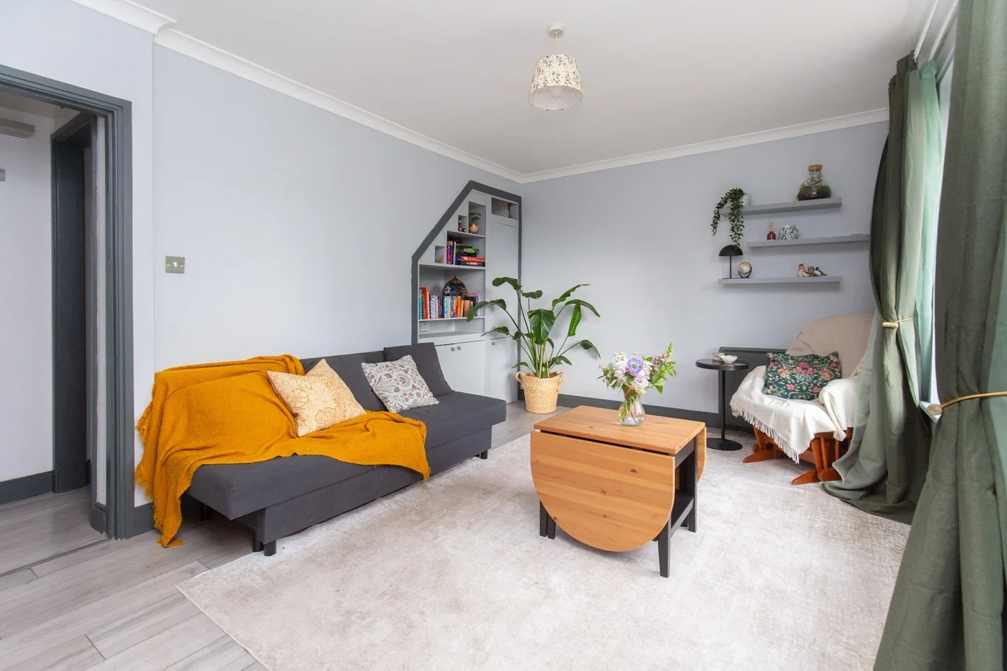 Flat West Wycombe Road in High Wycombe
