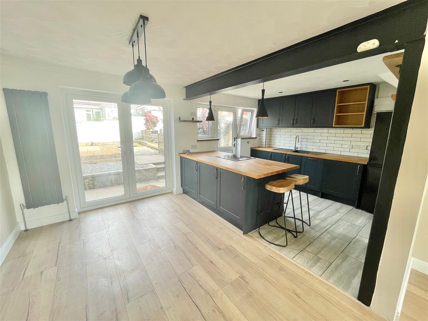 House Springwood Close in Plymouth