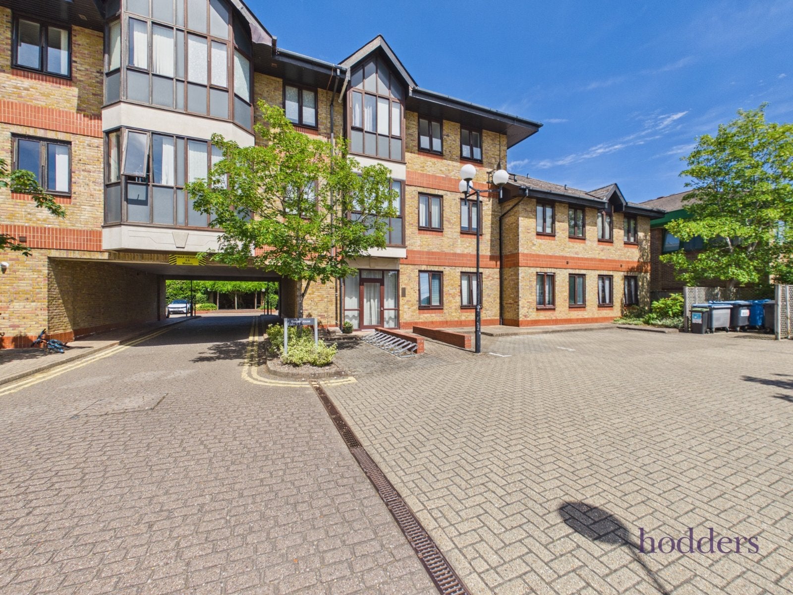 Flat Hanworth Lane in Borough of Runnymede