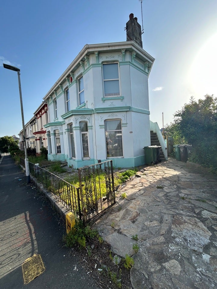 Flat St Jude's Road in Plymouth