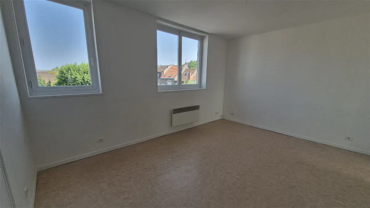 Flat Rue du Chevalier de l'Espinard in Lille