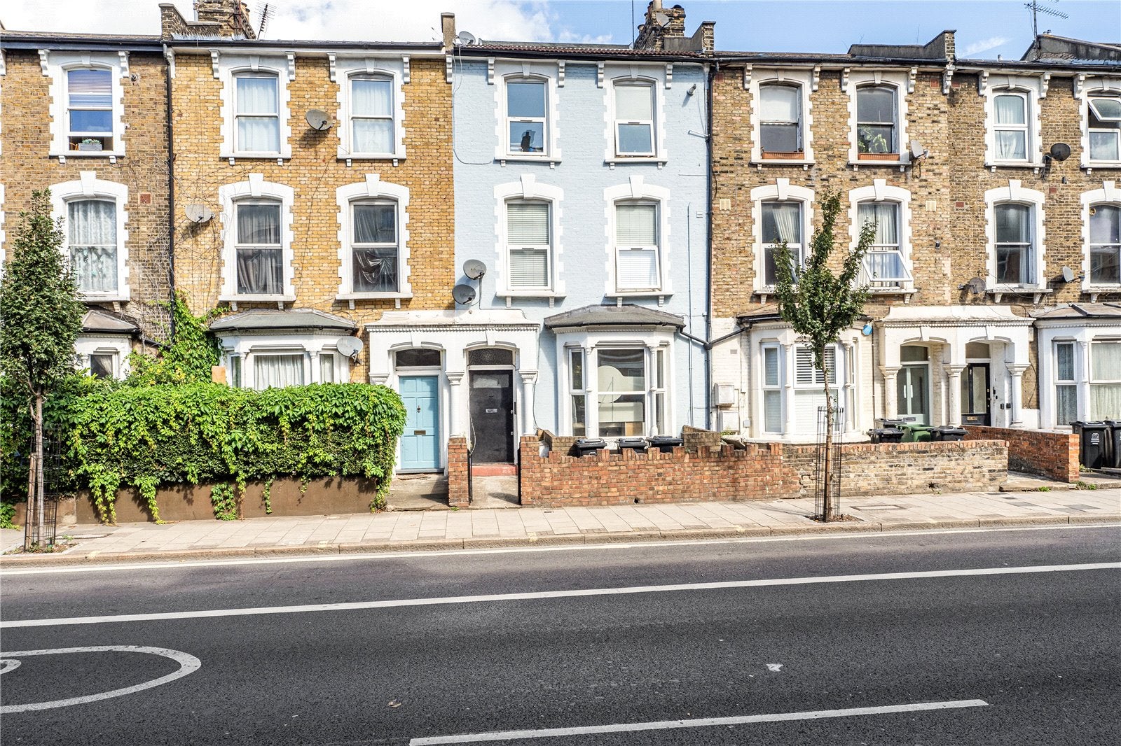 Flat Graham Road in Greater London