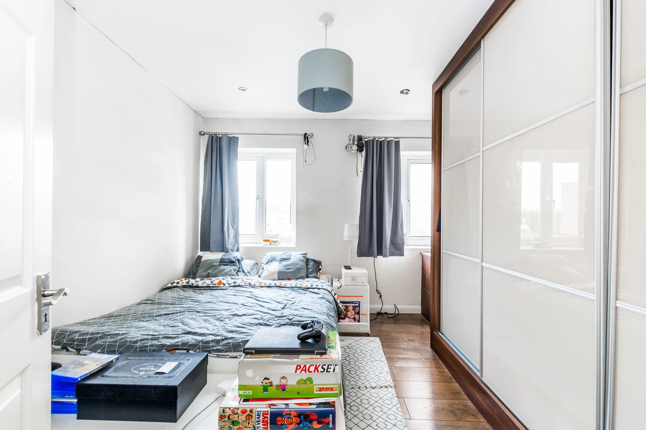 Flat Kingsland High Street in Greater London