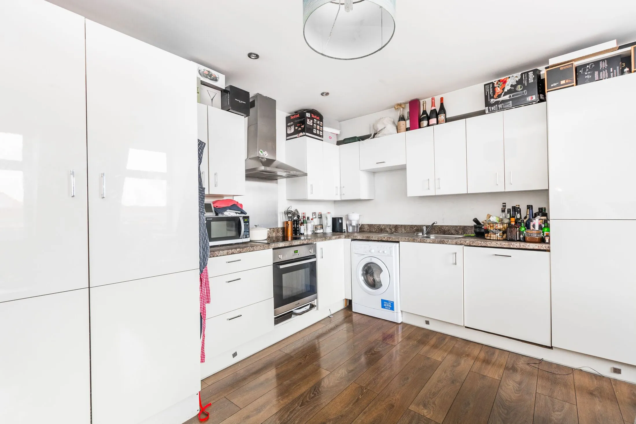 Flat Kingsland High Street in Greater London