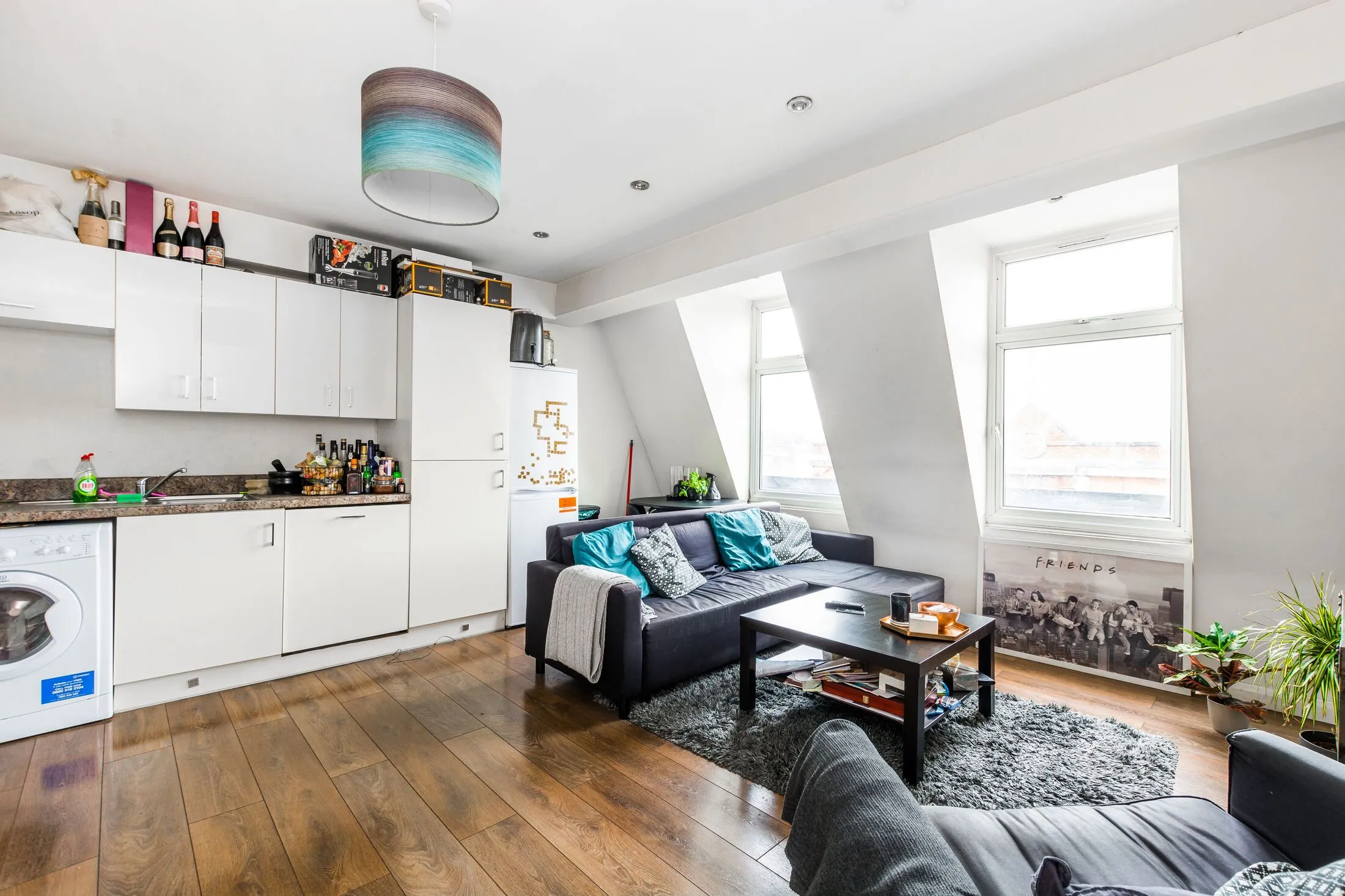 Flat Kingsland High Street in Greater London