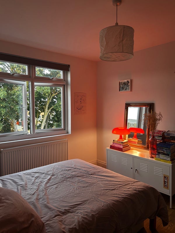 Room Upper Clapton Road in Greater London