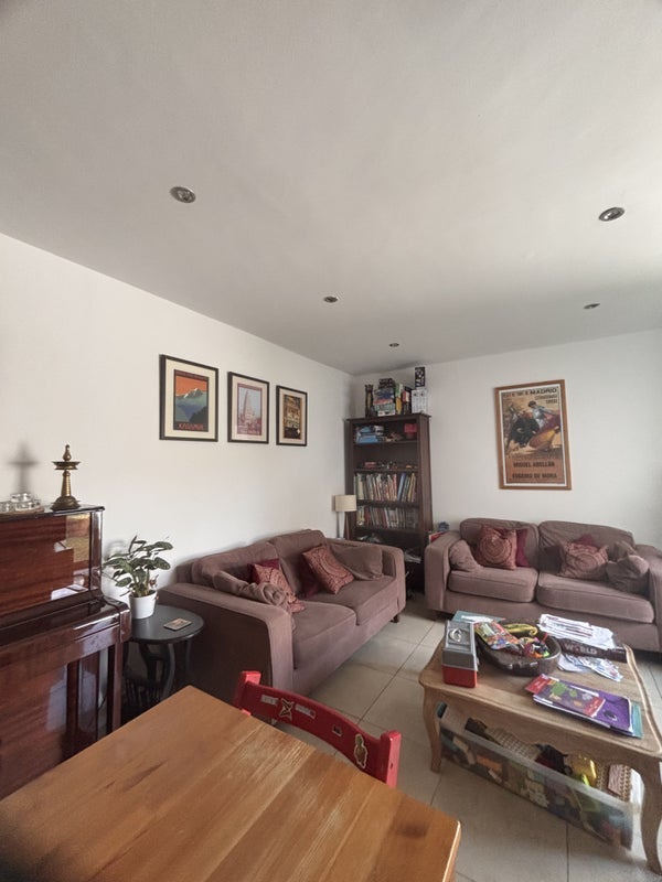 Room Holloway Road in Greater London