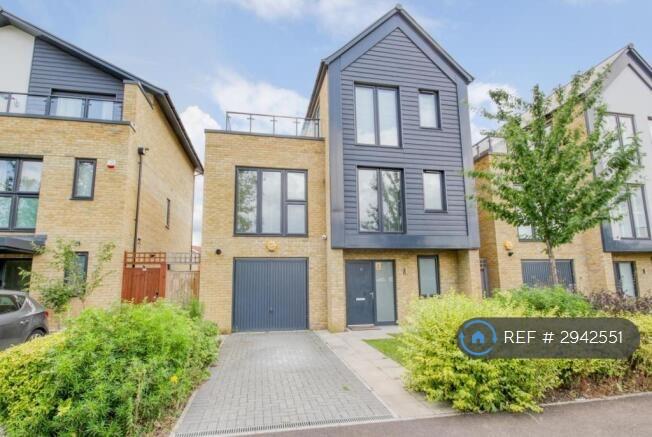 House Elderberry Close in Greater London