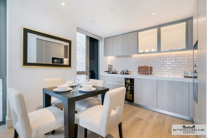 Flat Palmer Road in Greater London