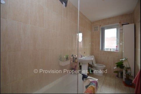 Room Headingley Mount in Leeds