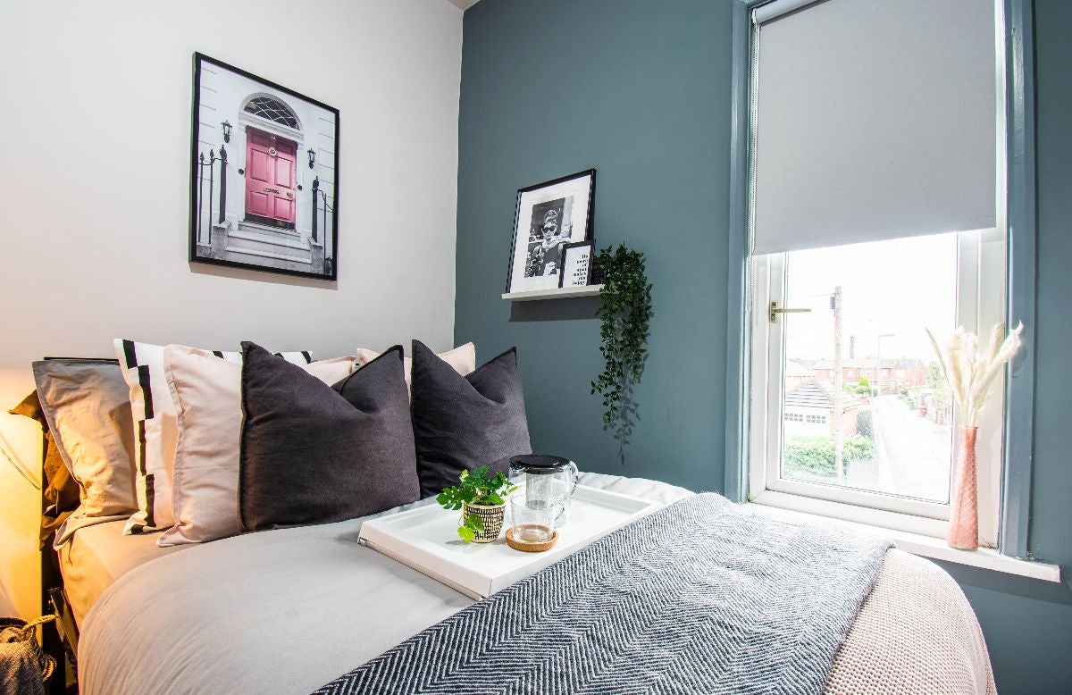 Room Dalefield Road in Wakefield