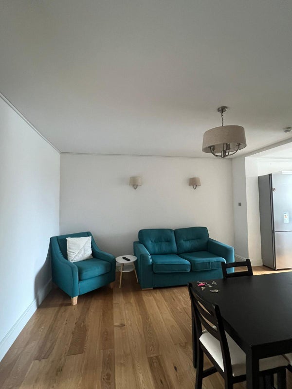 Room Lupus Street in City of Westminster