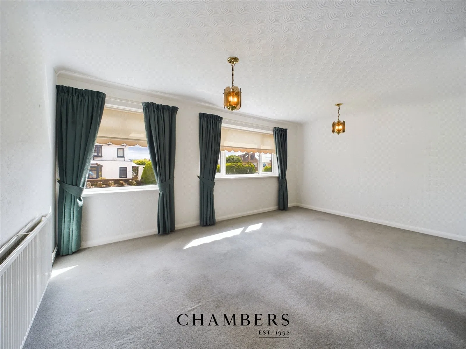 Flat Samuels Crescent in Cardiff