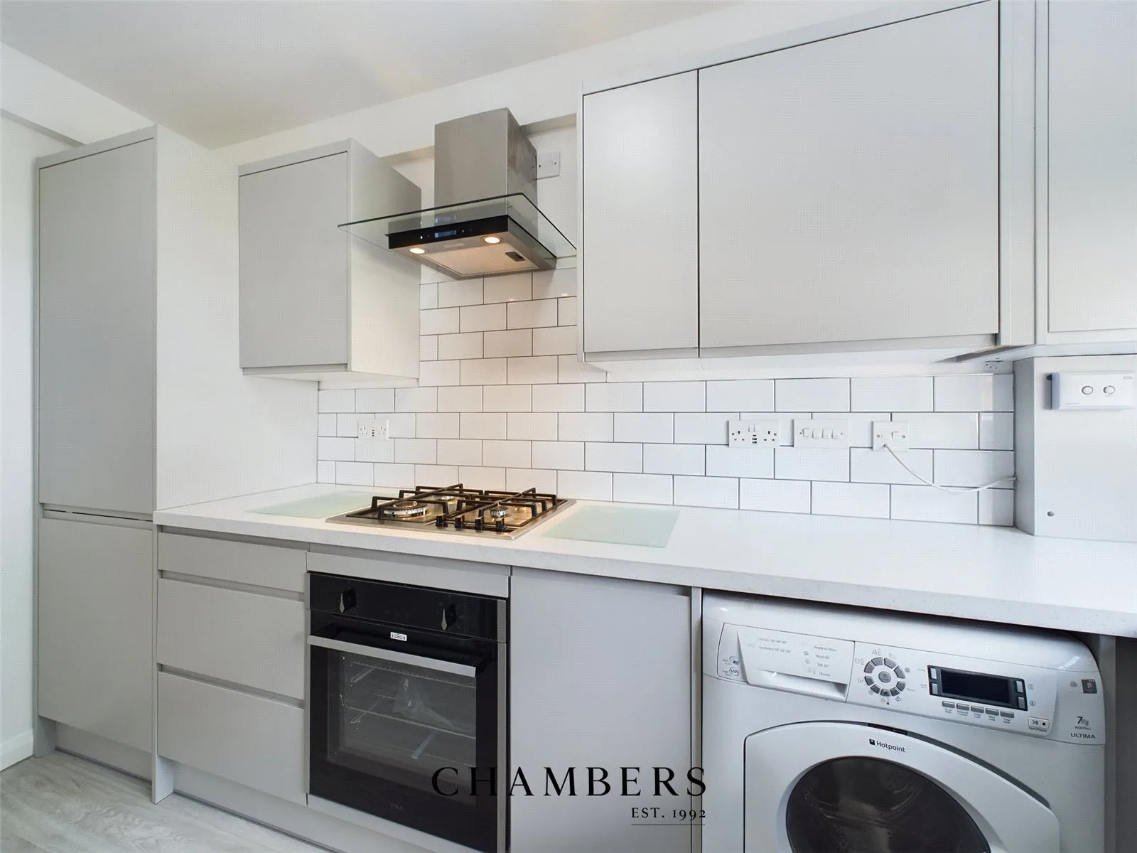 Flat Samuels Crescent in Cardiff