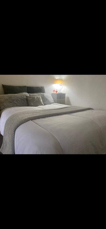 Room Antrobus Road in Birmingham