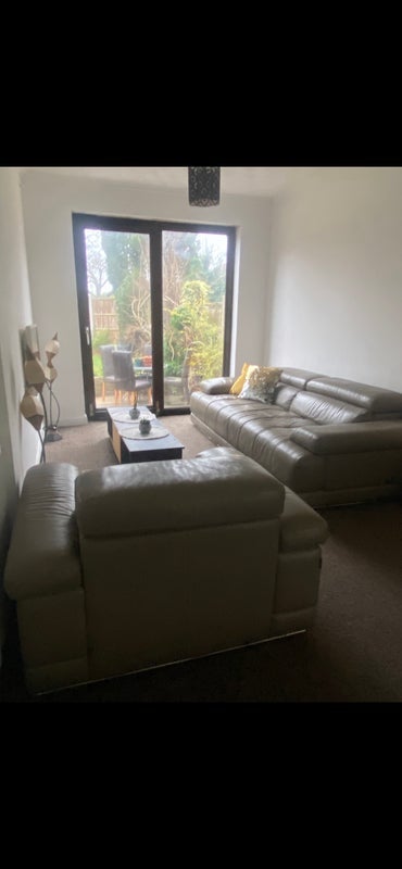 Room Antrobus Road in Birmingham