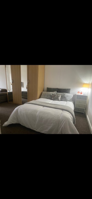 Room Antrobus Road in Birmingham