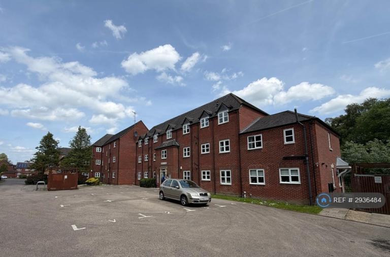 Flat Millbank Place in Ashfield