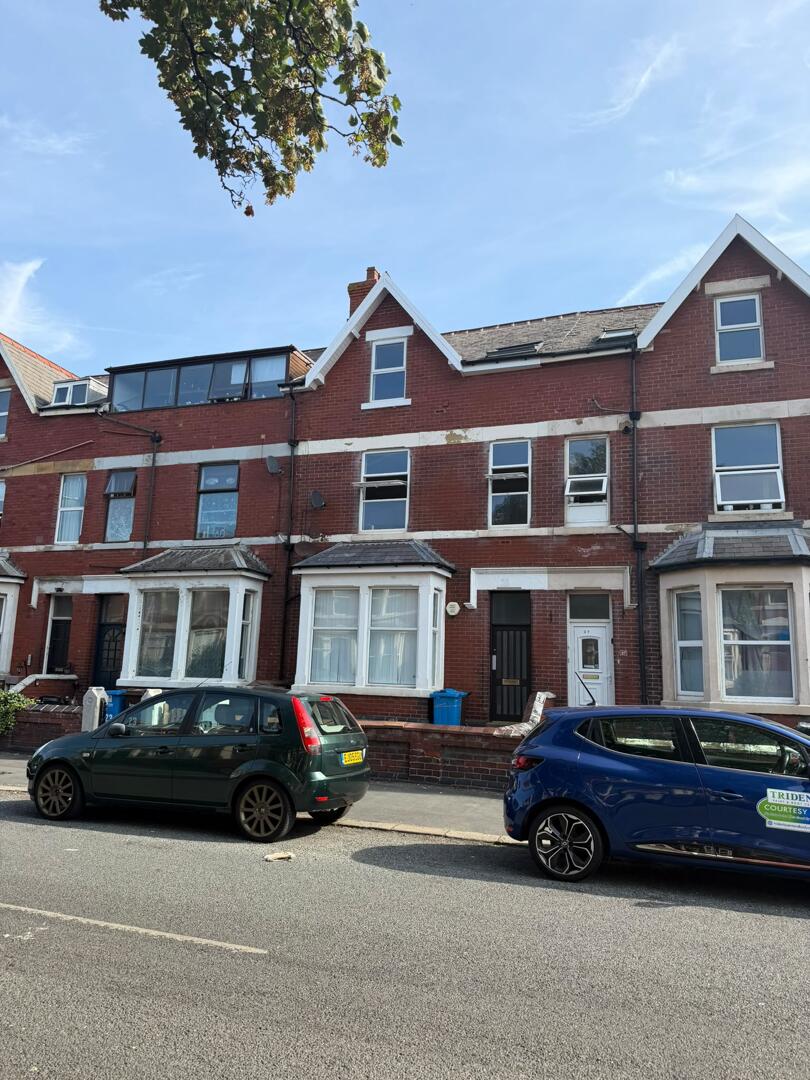 Flat Back St David's Road South in Borough of Fylde