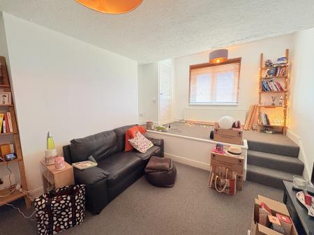 Flat South Parade in Portsmouth
