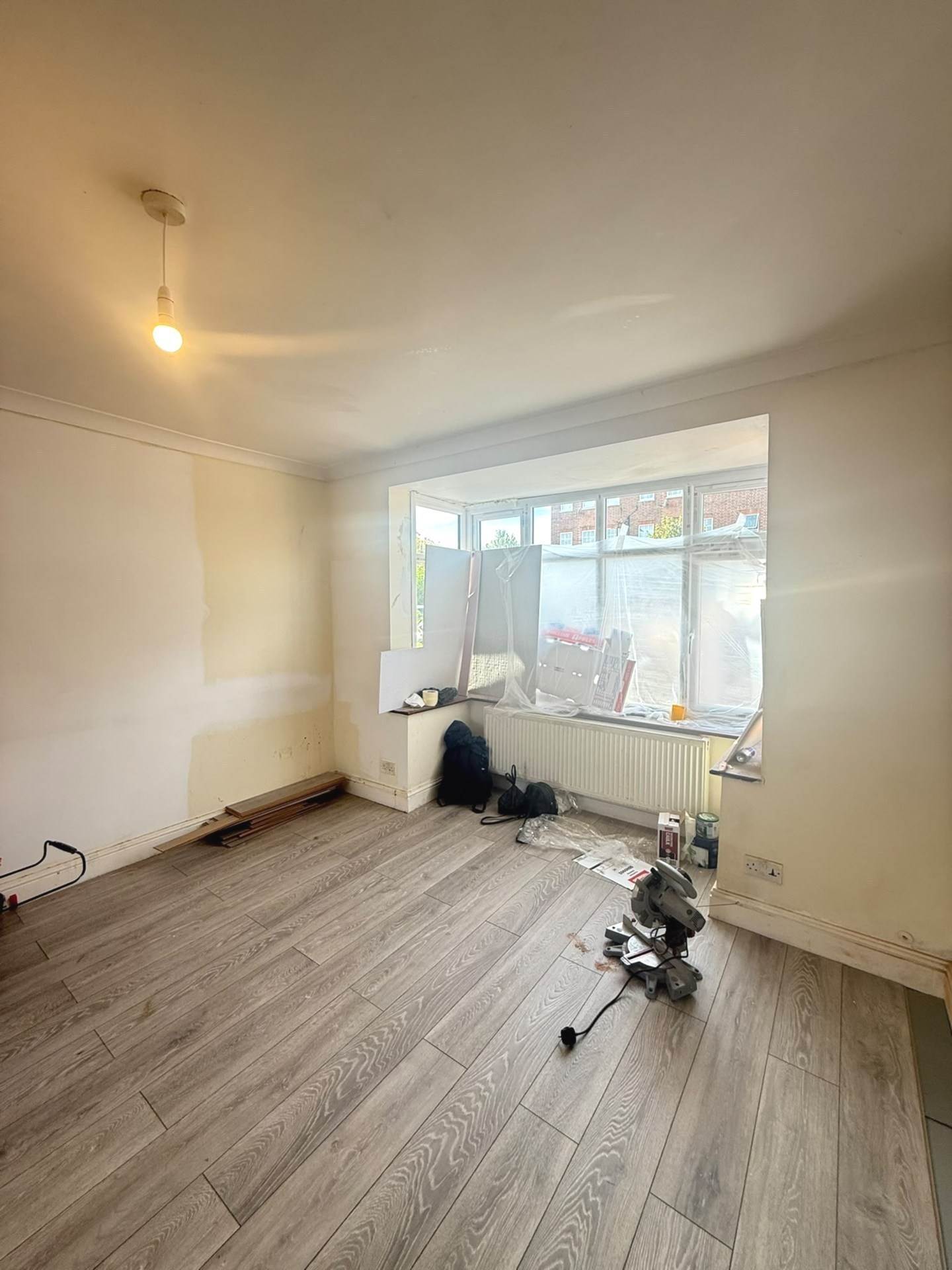House Allenby Road in Greater London