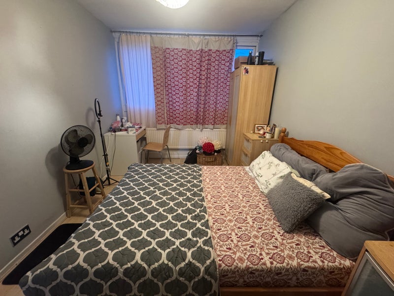 Room Danebury Avenue in Greater London