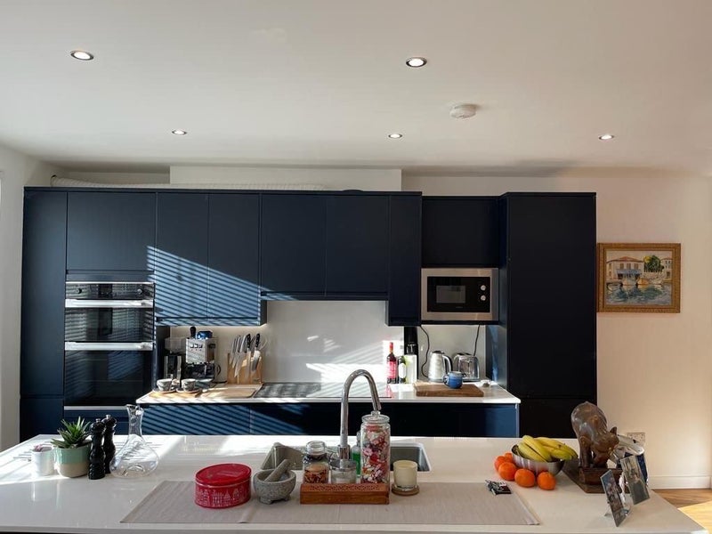 Room Shorrolds Road in Greater London
