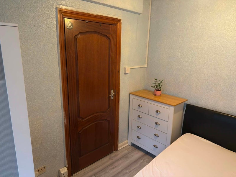 Room Woodmans Mews in Greater London