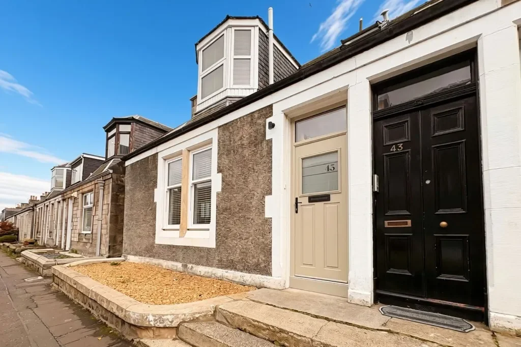 Flat Brucefield Avenue in Dunfermline