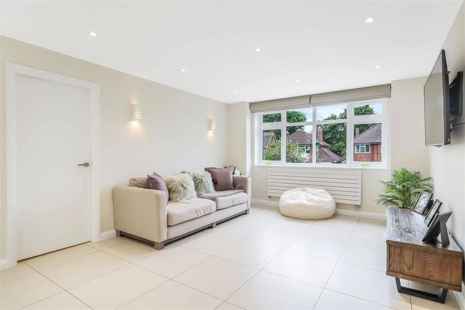 House Pears Close in Kenilworth