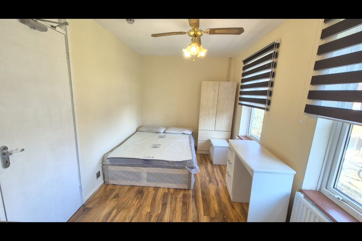 Room Mabley Street in Greater London