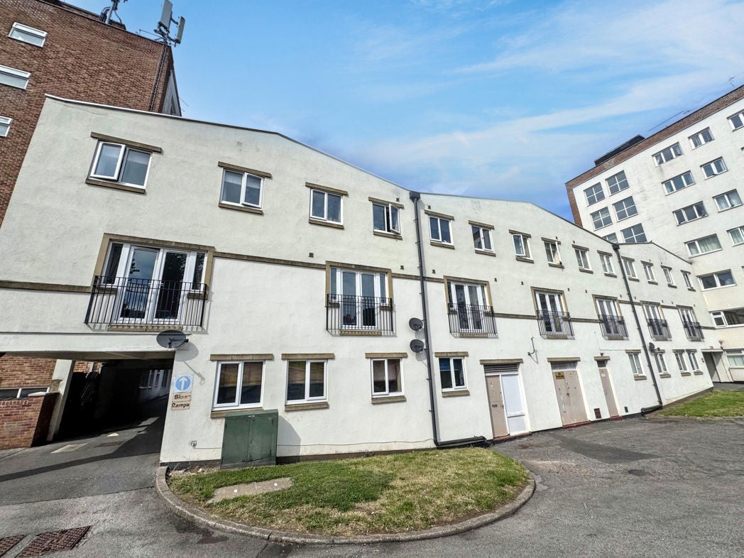 Flat Plumer Drive in Stockton-on-Tees