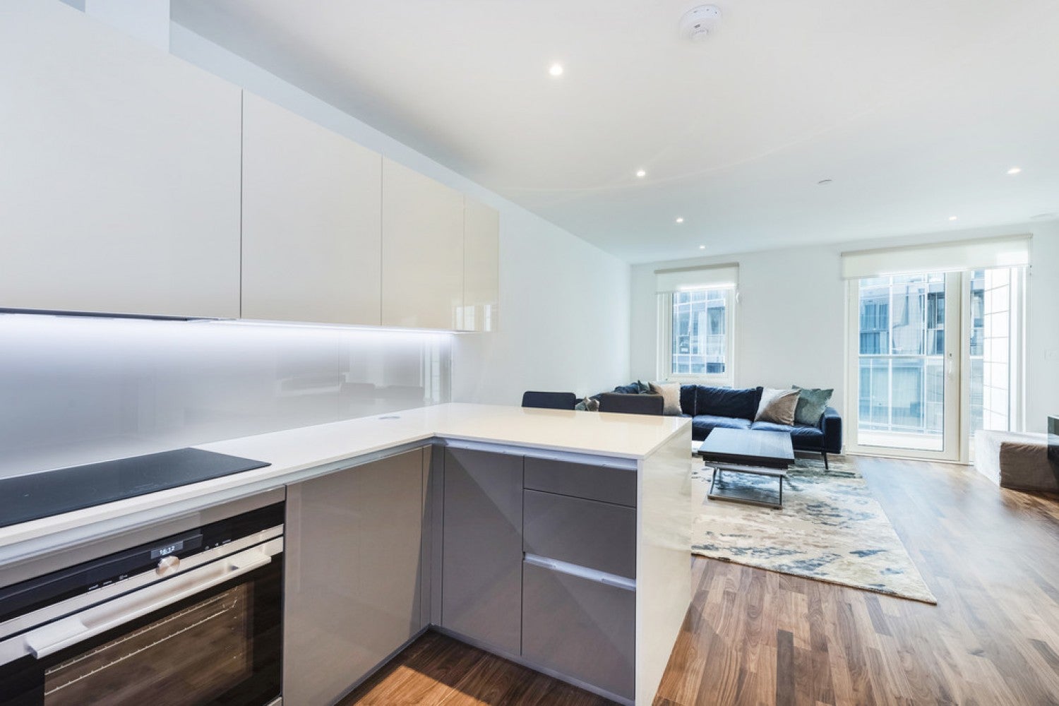 Flat York Road in Greater London
