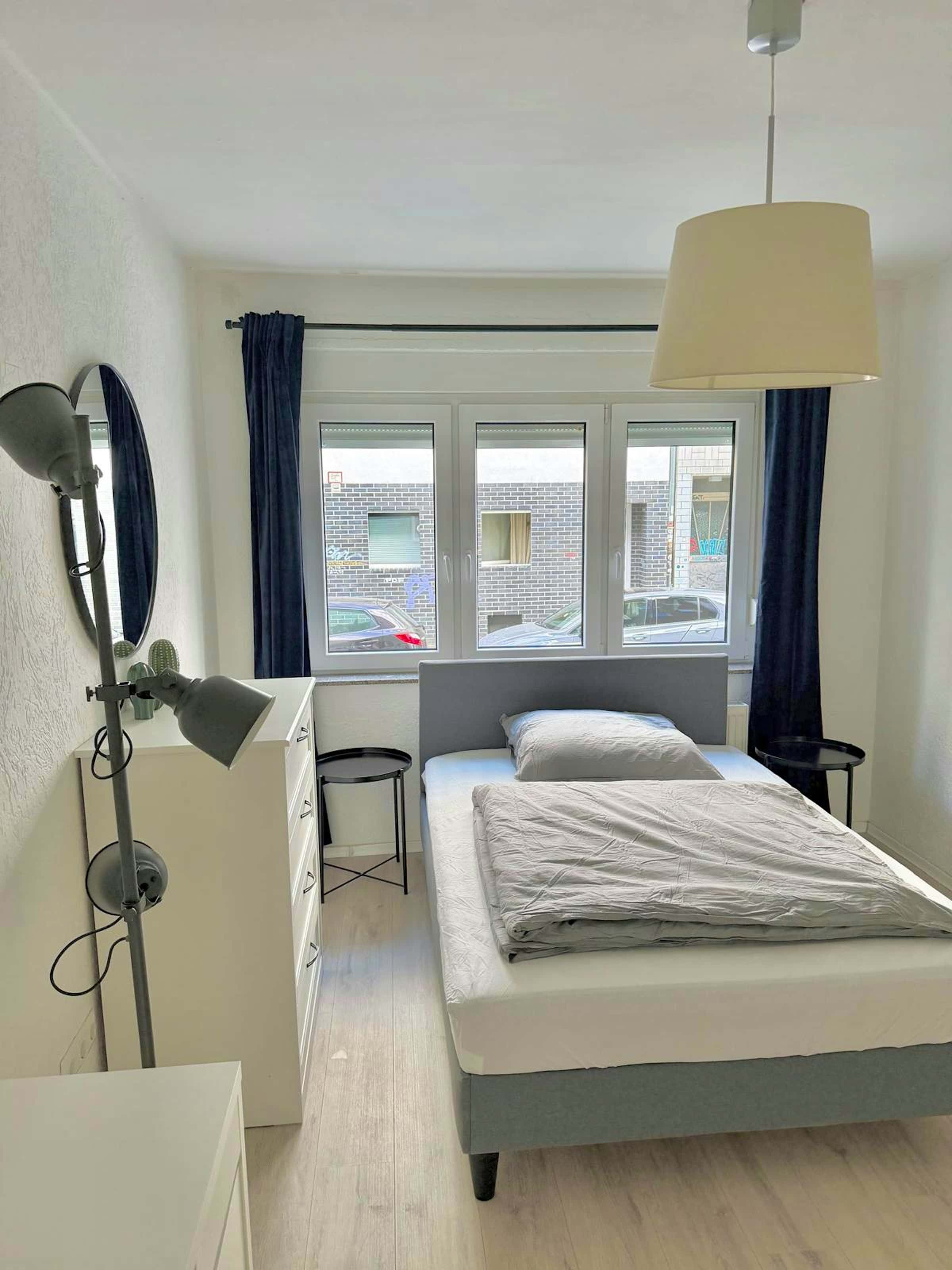 Zimmer Heinsbergstraße in Köln