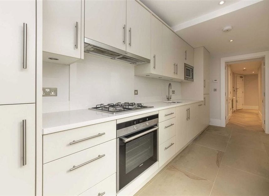 Flat Great Cumberland Place in City of Westminster