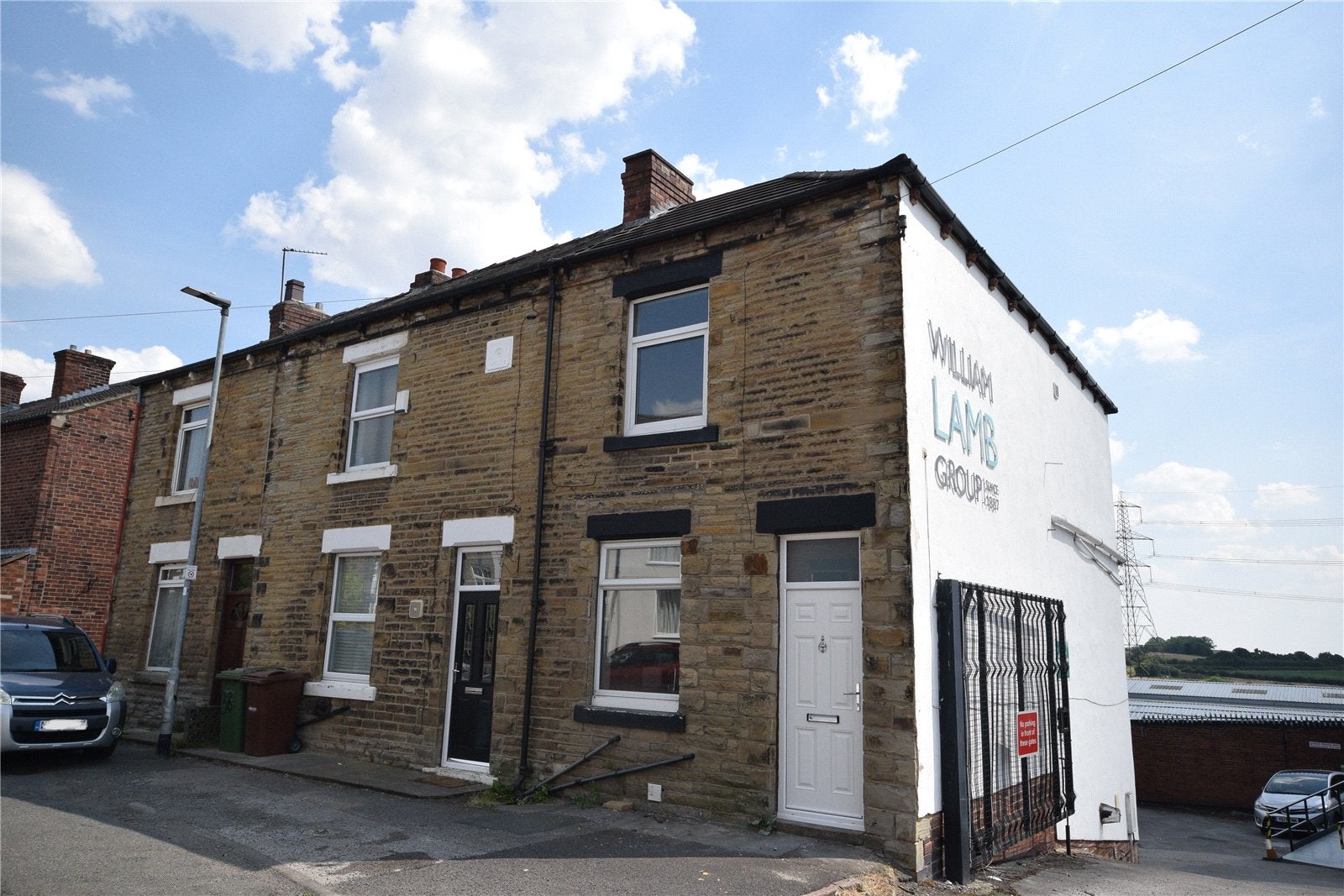 House Bottomboat Road in Wakefield