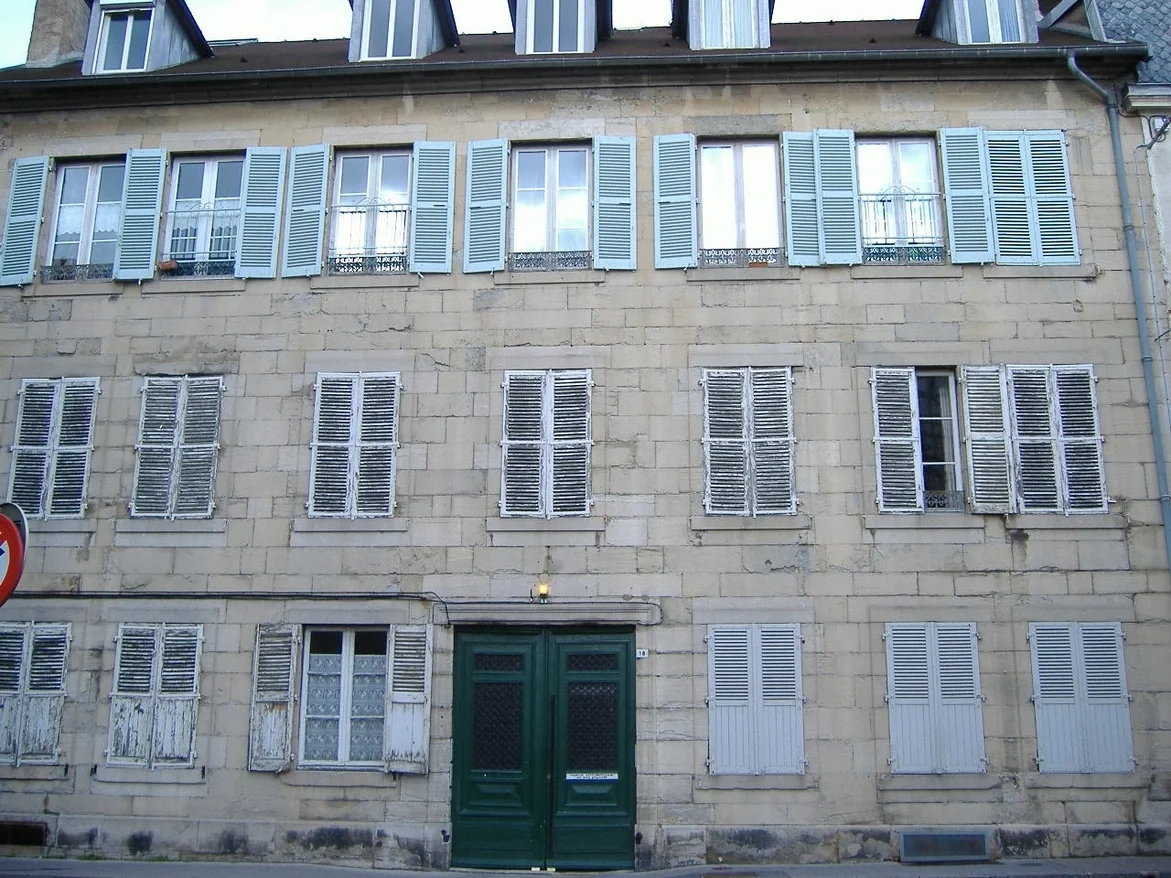 Flat Rue Sébile in Lons-le-Saunier