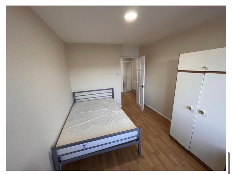 Room Hillingdon Street in Greater London
