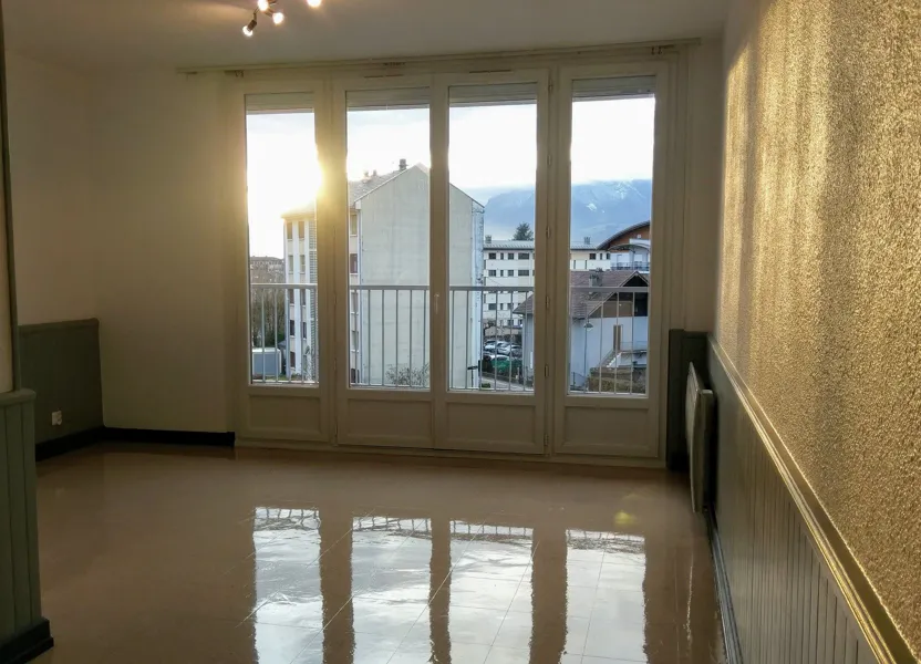 Flat Voie sur Berge in Albertville