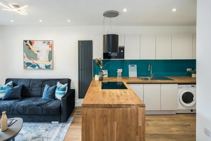 Flat Coventry Road in Greater London